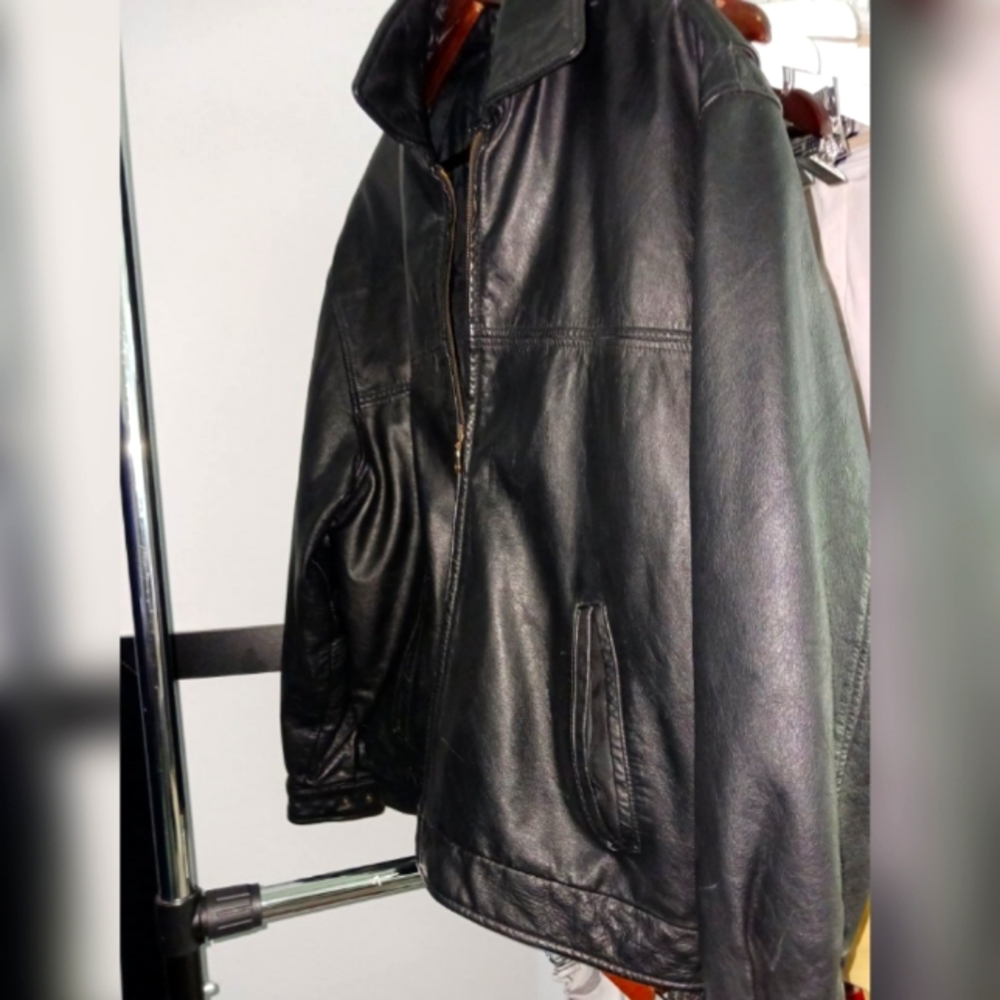 St. Johns Bay Coat  100% genuin leather